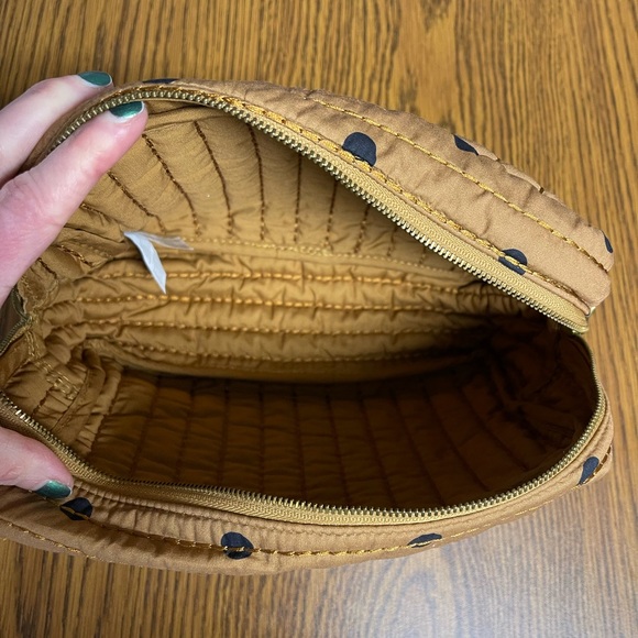 Madewell Knit Make Up Pouch - Picture 5 of 7